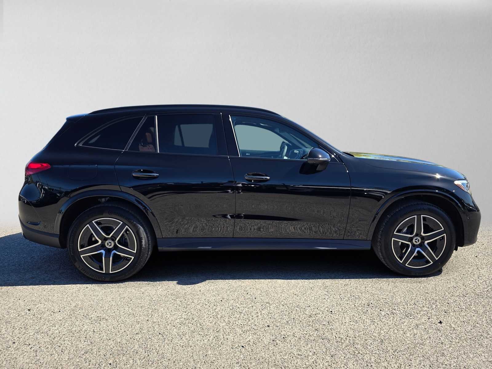2027 Mercedes-Benz GLC 350e 4MATIC® SUV