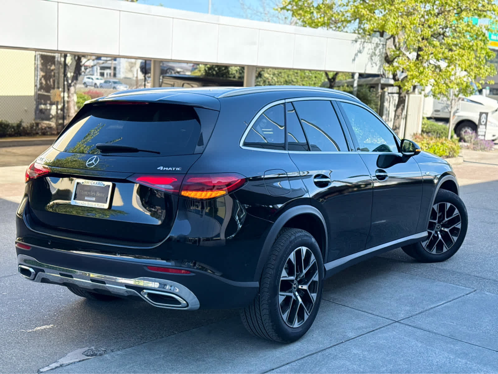 2025 Mercedes-Benz GLC 350e GLC 350e