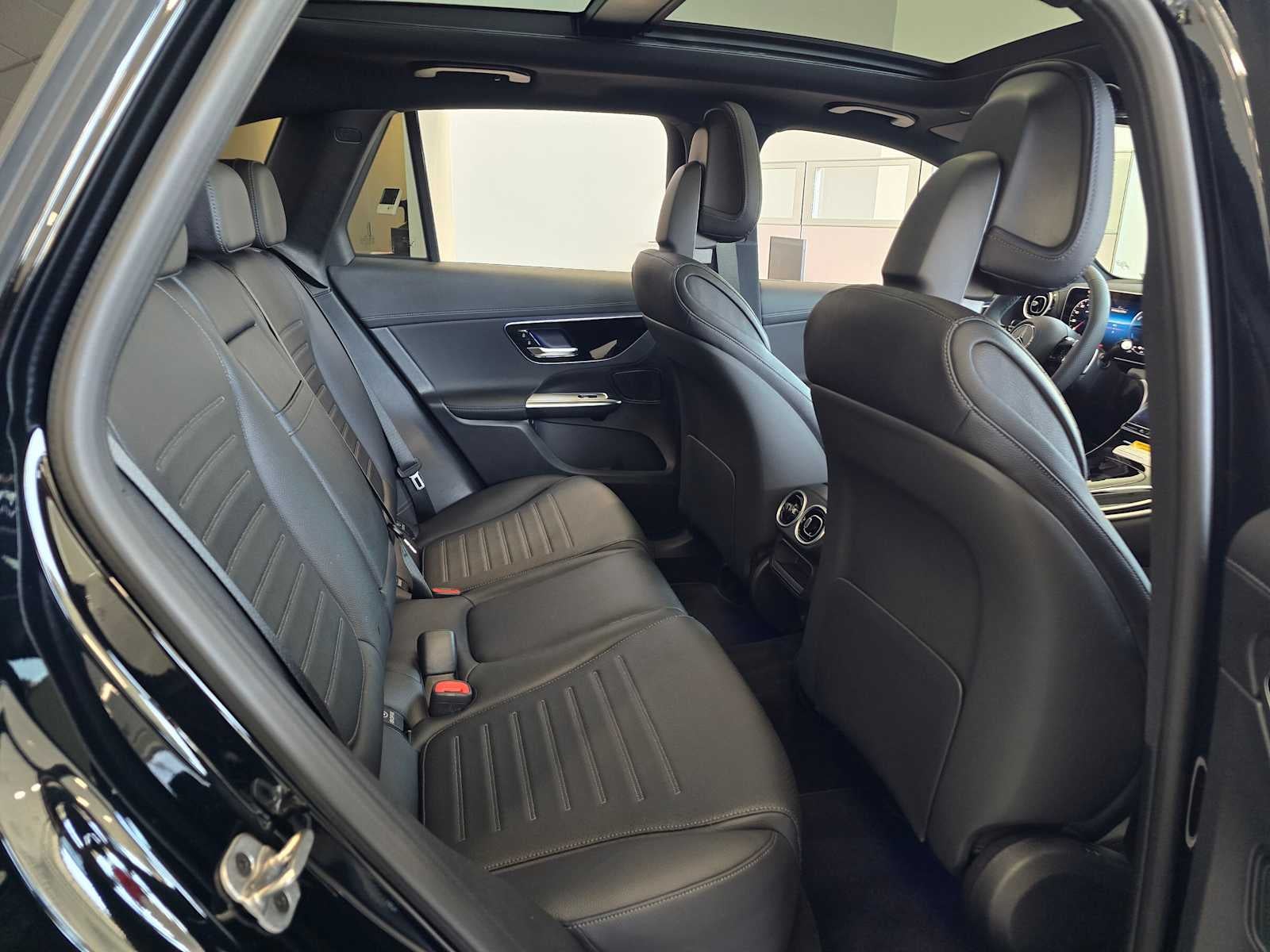 2026 Mercedes-Benz GLC 350e 4MATIC® SUV