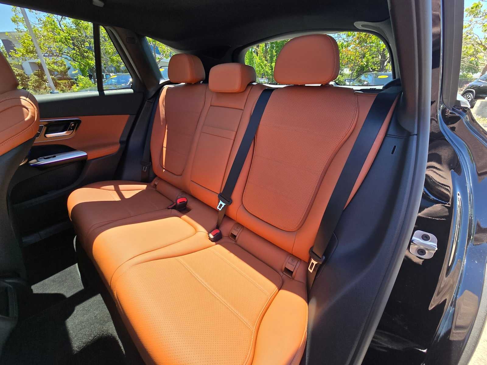 2025 Mercedes-Benz GLC 350e 4MATIC® SUV