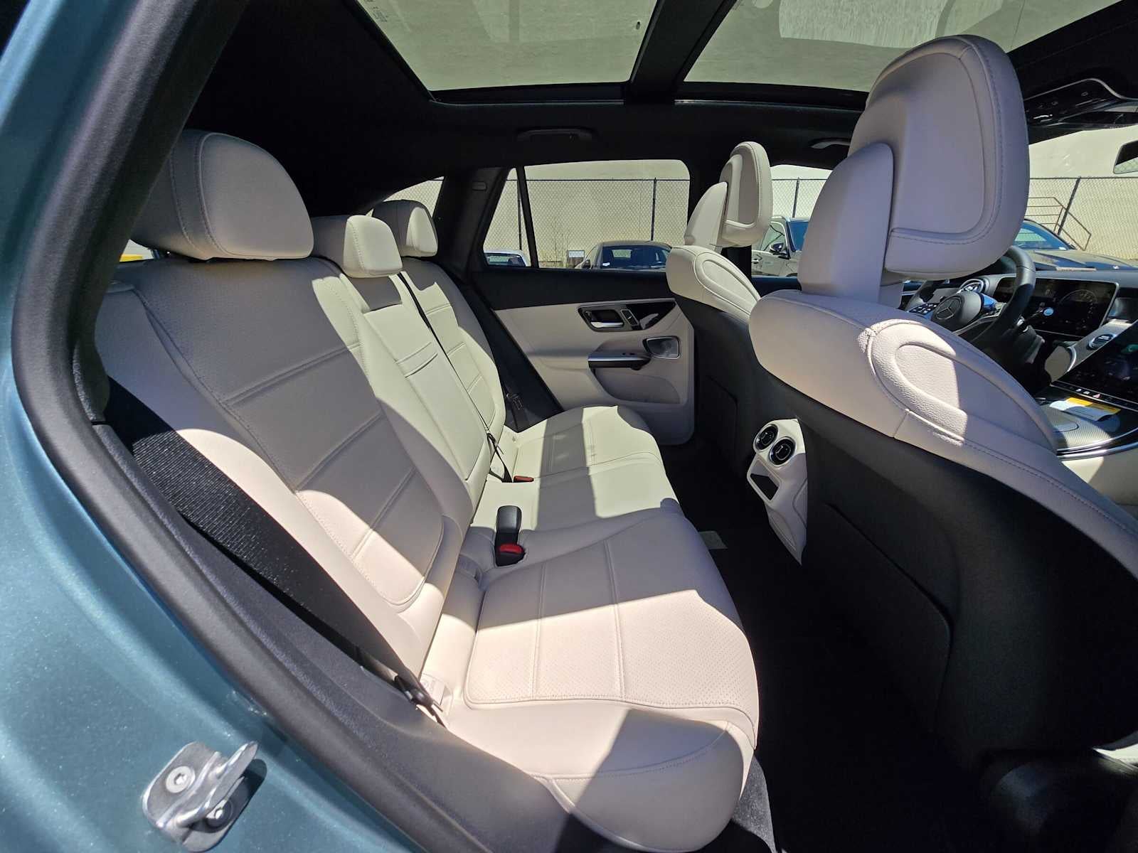 2026 Mercedes-Benz GLC 350e 4MATIC® SUV