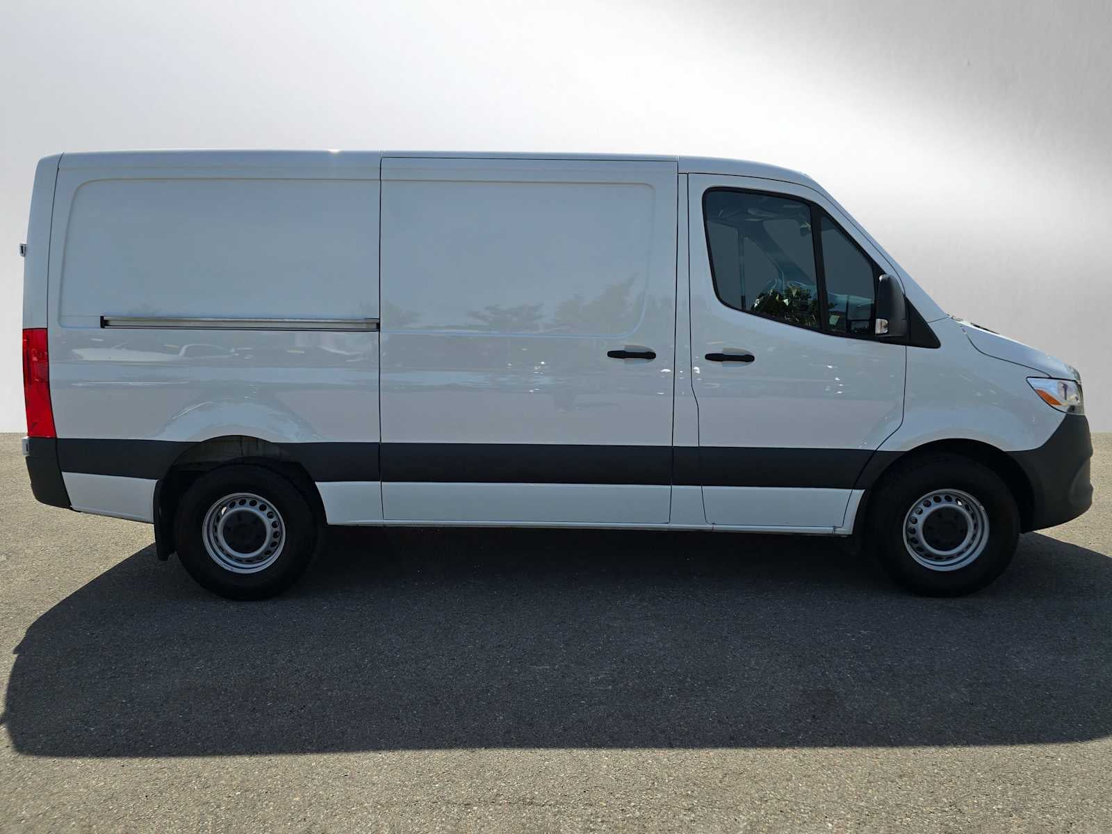 2025 Mercedes-Benz Sprinter Cargo Van 2500 Standard Roof I4 Diesel 144 RWD