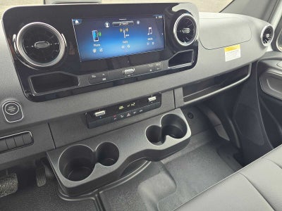 2026 Mercedes-Benz Sprinter 2500 Standard Roof I4 Diesel 144 RWD