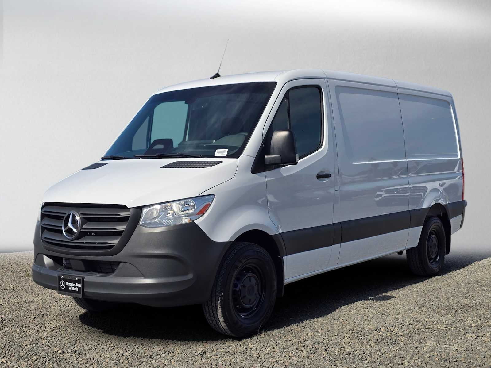 2025 Mercedes-Benz Sprinter Cargo Van 2500 Standard Roof I4 Diesel HO 144 RWD
