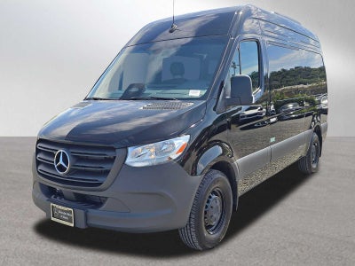 2025 Mercedes-Benz Sprinter Passenger Van 2500 Standard Roof I4 Diesel 144 RWD
