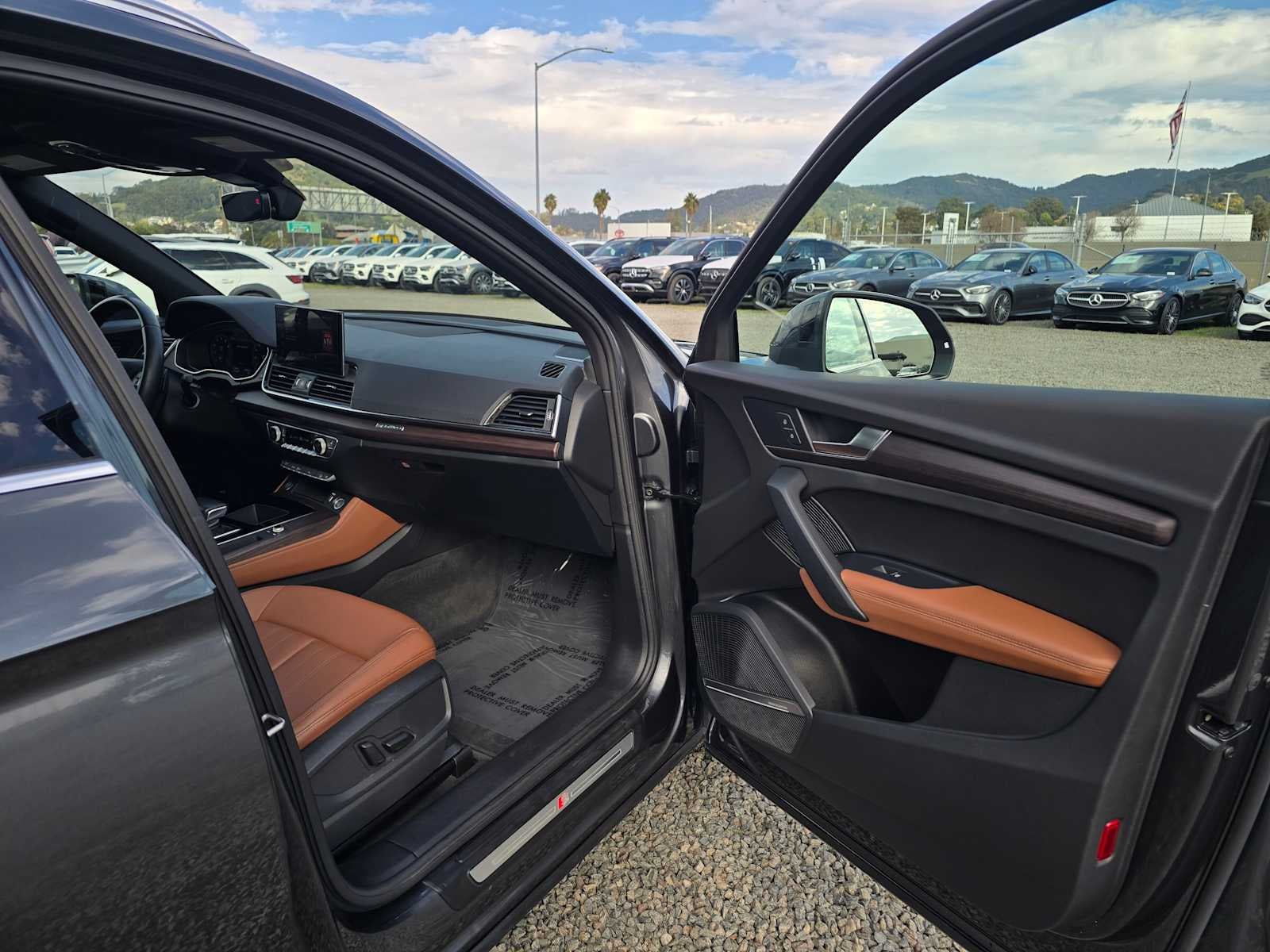 2022 Audi Q5 S line Premium Plus