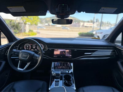 2025 Audi Q7 Premium Plus