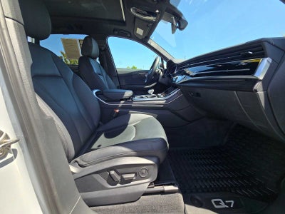 2023 Audi Q7 Prestige