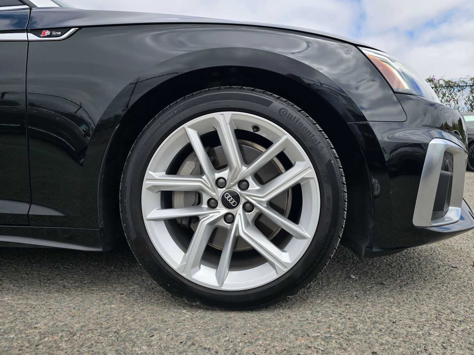2023 Audi A5 Cabriolet S line Premium