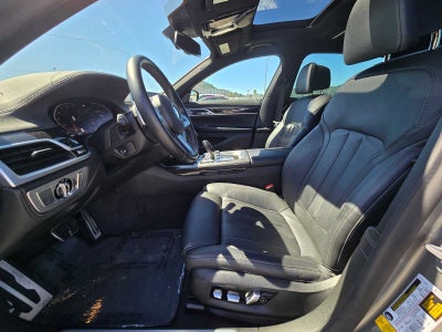 2021 BMW 740i 740i