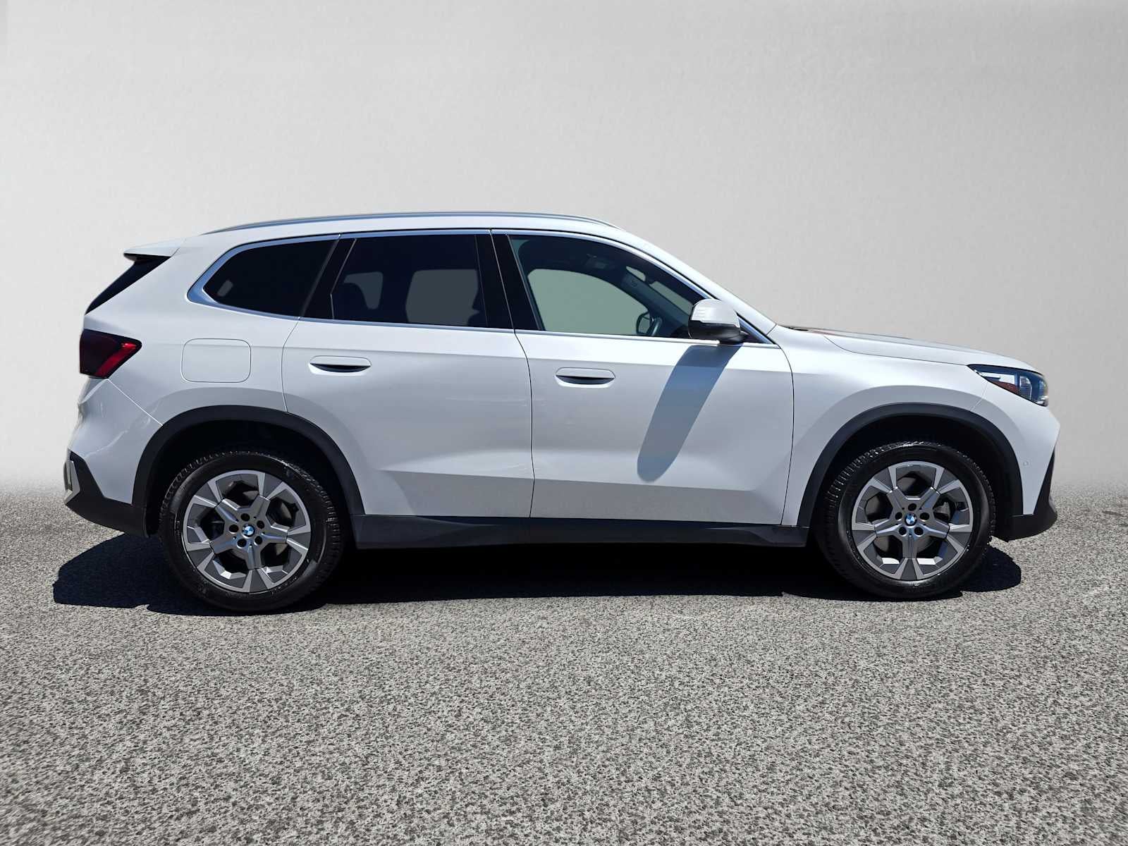 2023 BMW X1 xDrive28i xDrive28i
