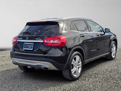 2016 Mercedes-Benz GLA 250 4MATIC® 4dr
