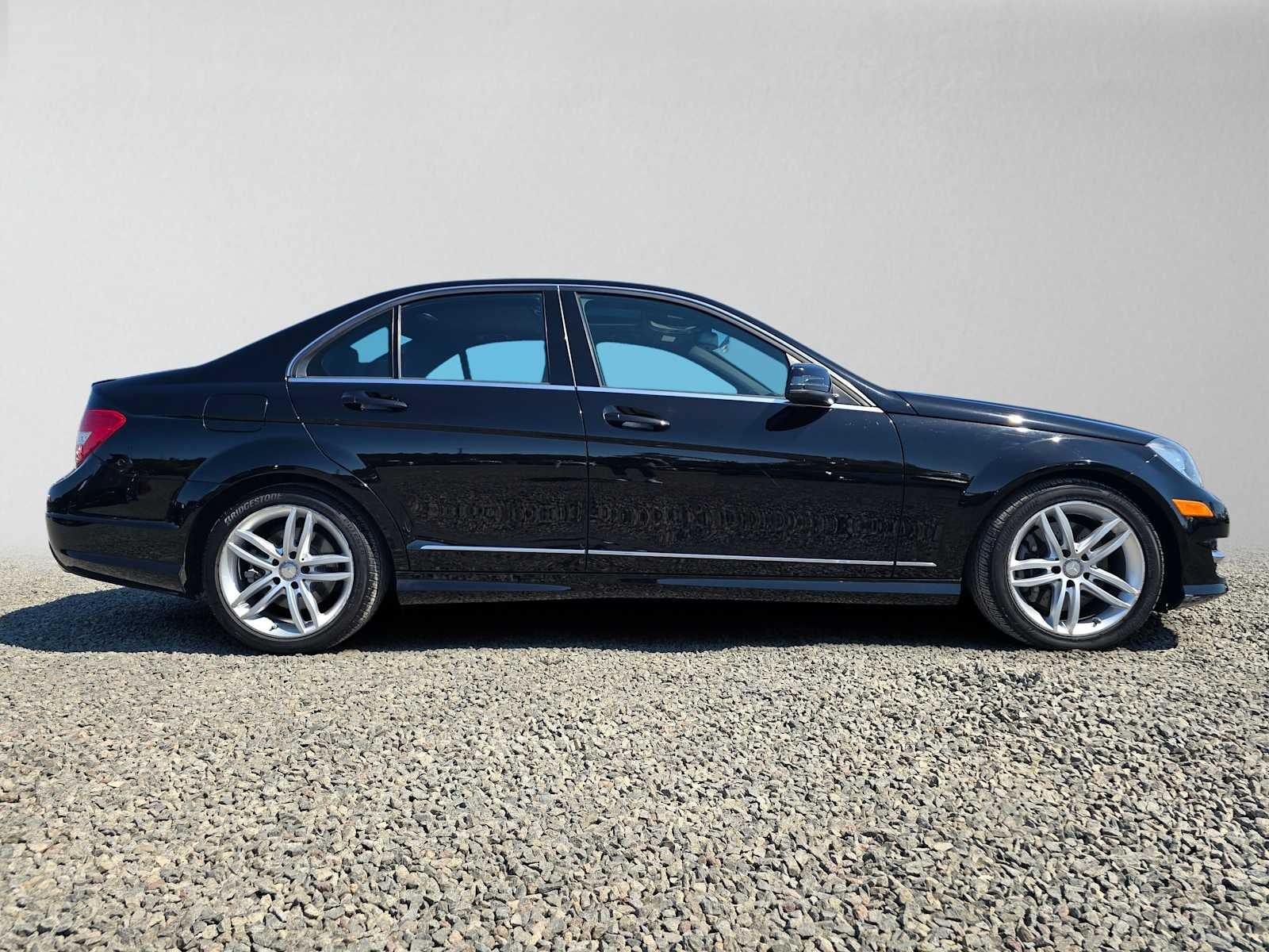 2014 Mercedes-Benz C 300 4dr Sdn 4MATIC®