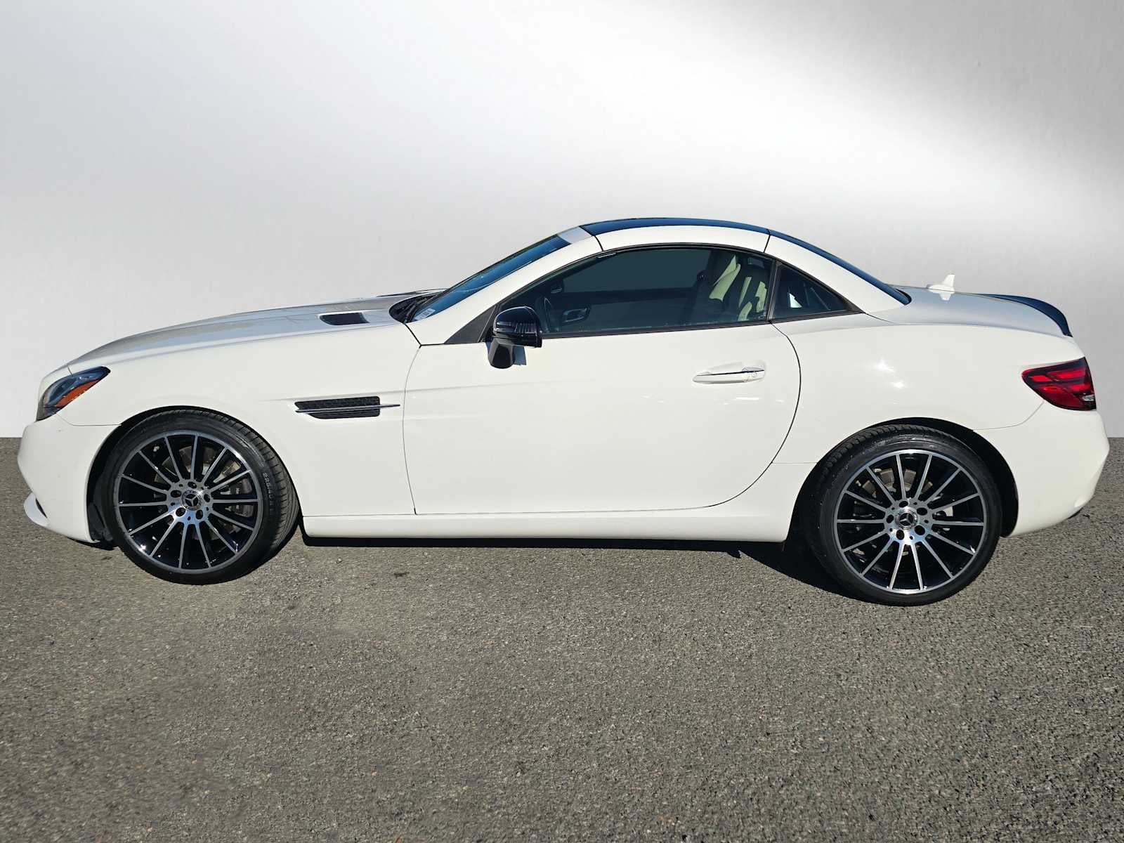 2018 Mercedes-Benz SLC SLC 300