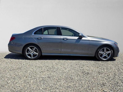 2017 Mercedes-Benz E 300 RWD Sedan