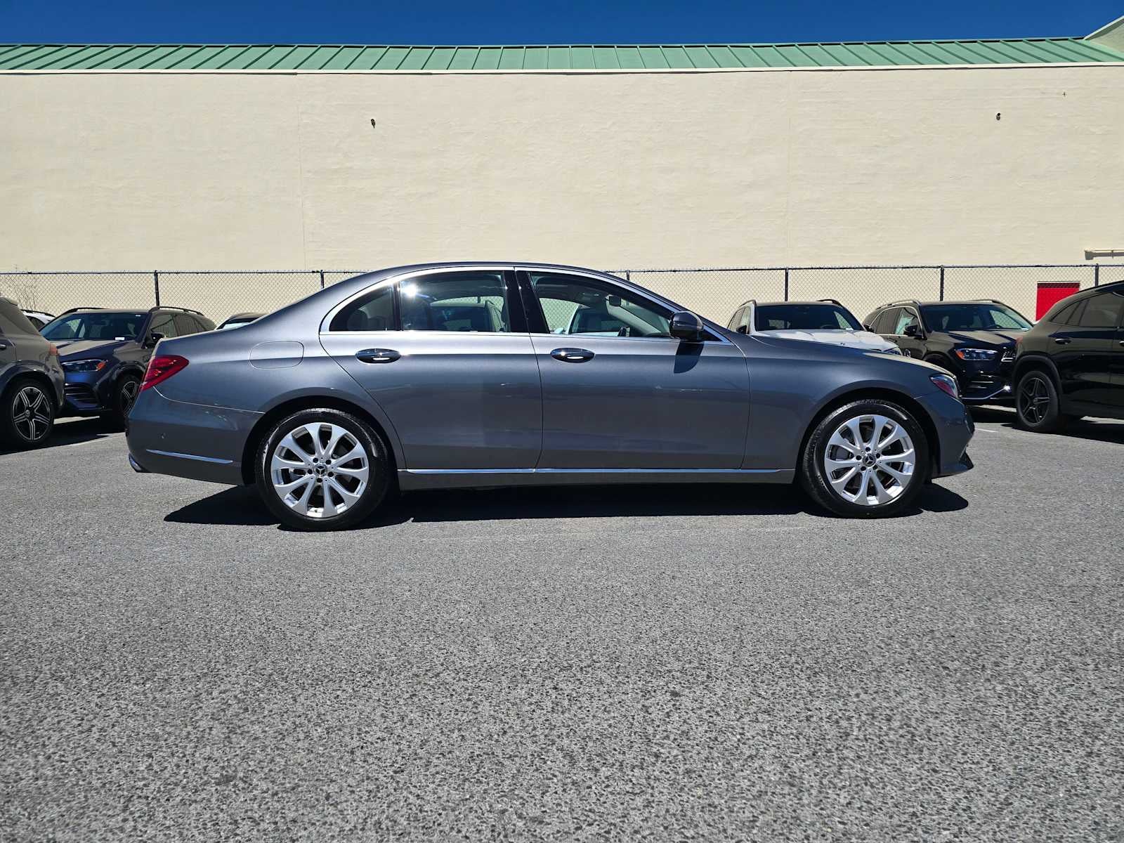 2017 Mercedes-Benz E 300 RWD Sedan
