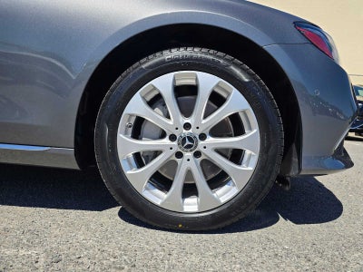 2017 Mercedes-Benz E 300 RWD Sedan