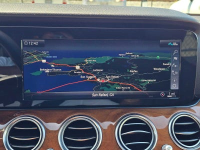 2019 Mercedes-Benz E 300 RWD Sedan