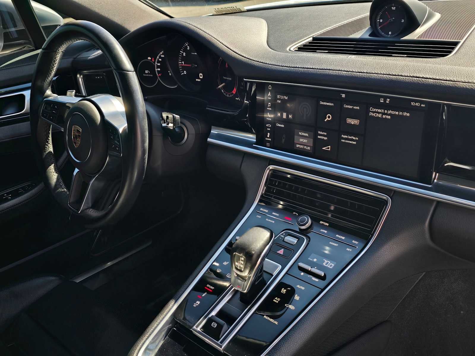 2018 Porsche Panamera RWD