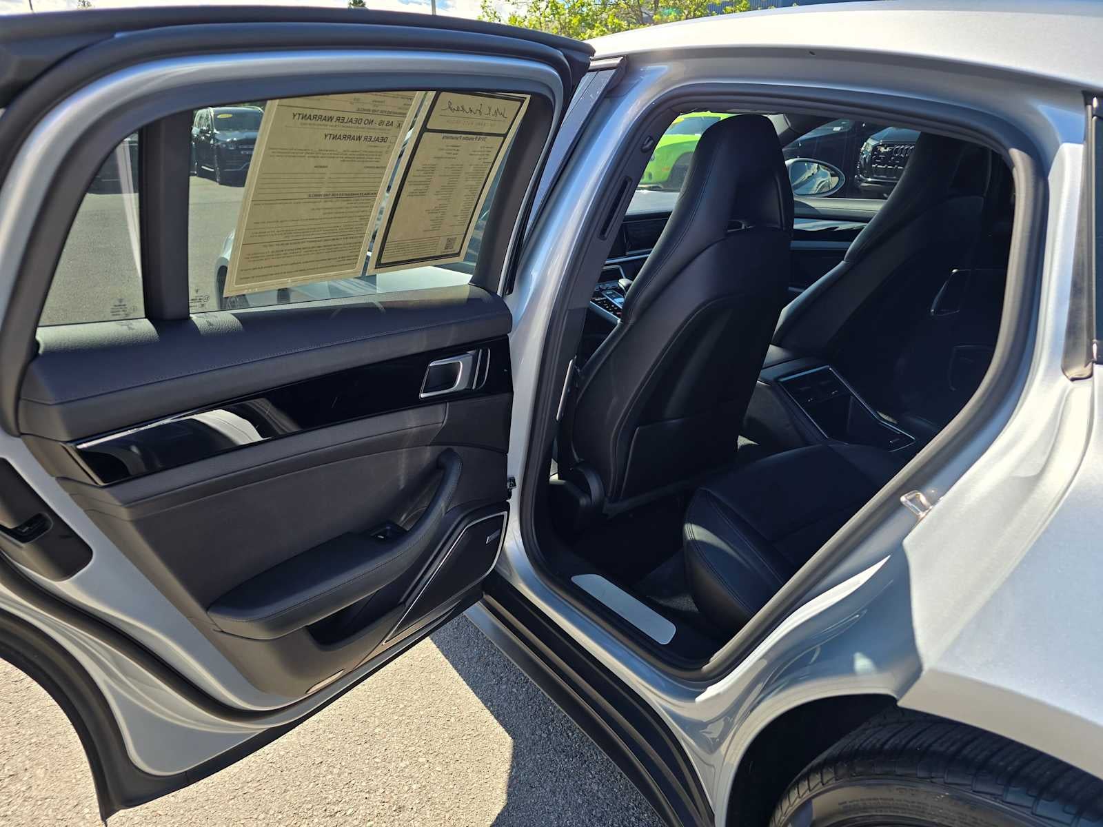 2018 Porsche Panamera RWD