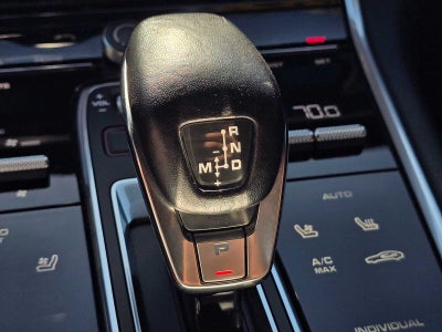 2018 Porsche Panamera RWD