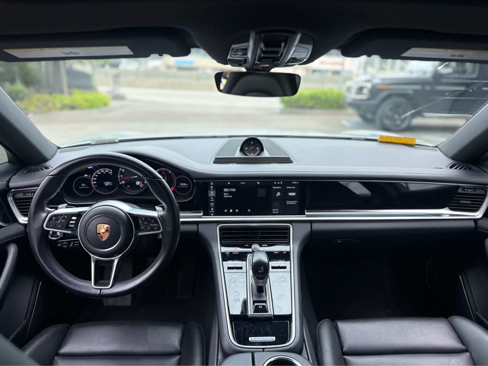 2018 Porsche Panamera RWD