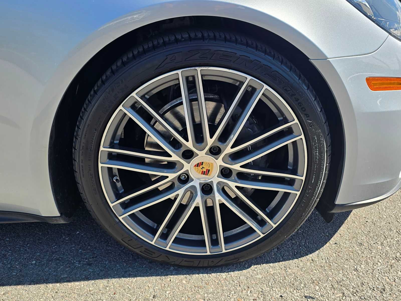 2018 Porsche Panamera RWD