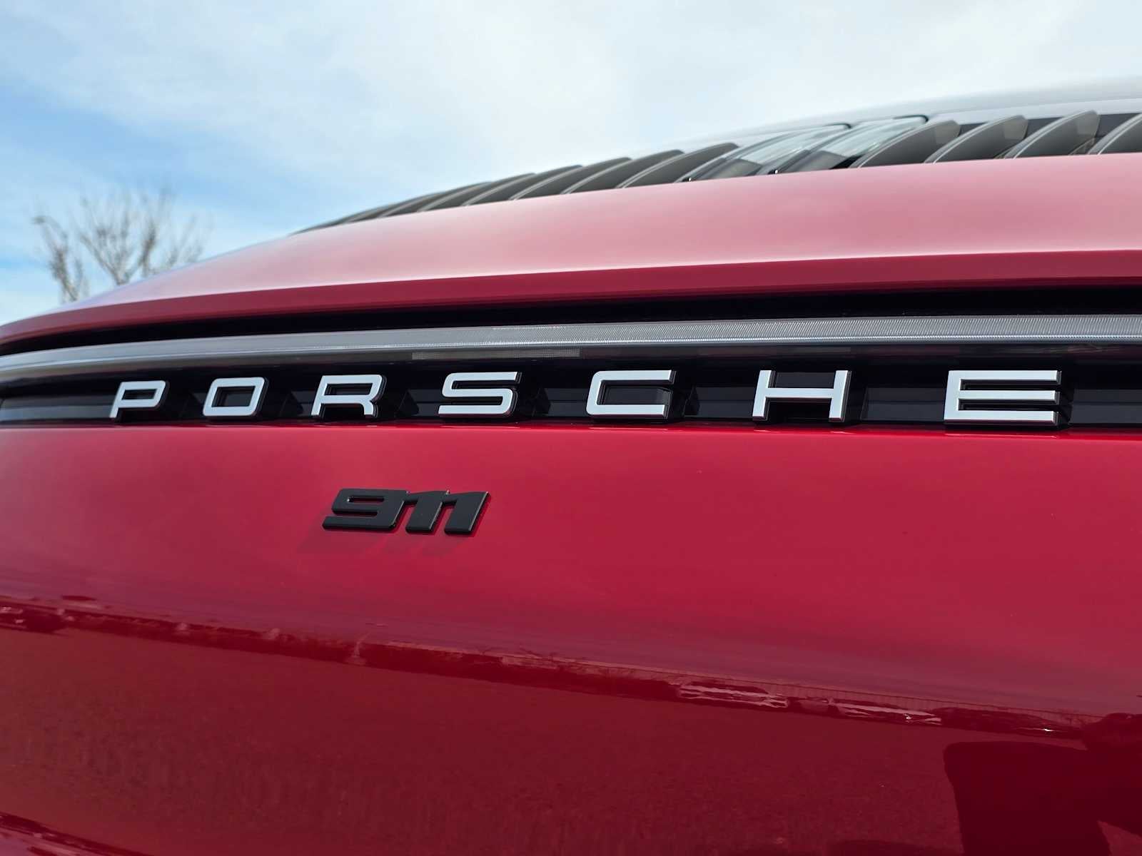 2024 Porsche 911 Carrera