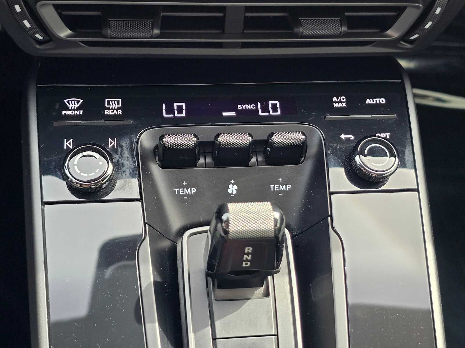 2024 Porsche 911 Carrera