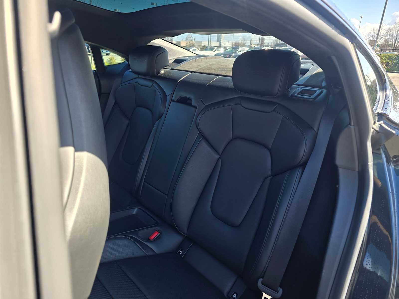 2020 Porsche Taycan Turbo S