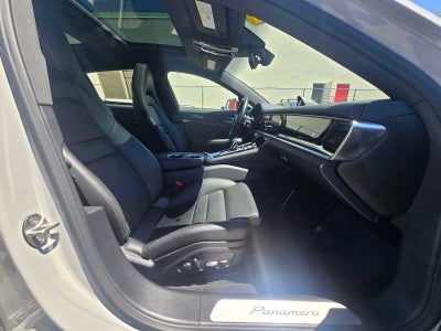2023 Porsche Panamera RWD