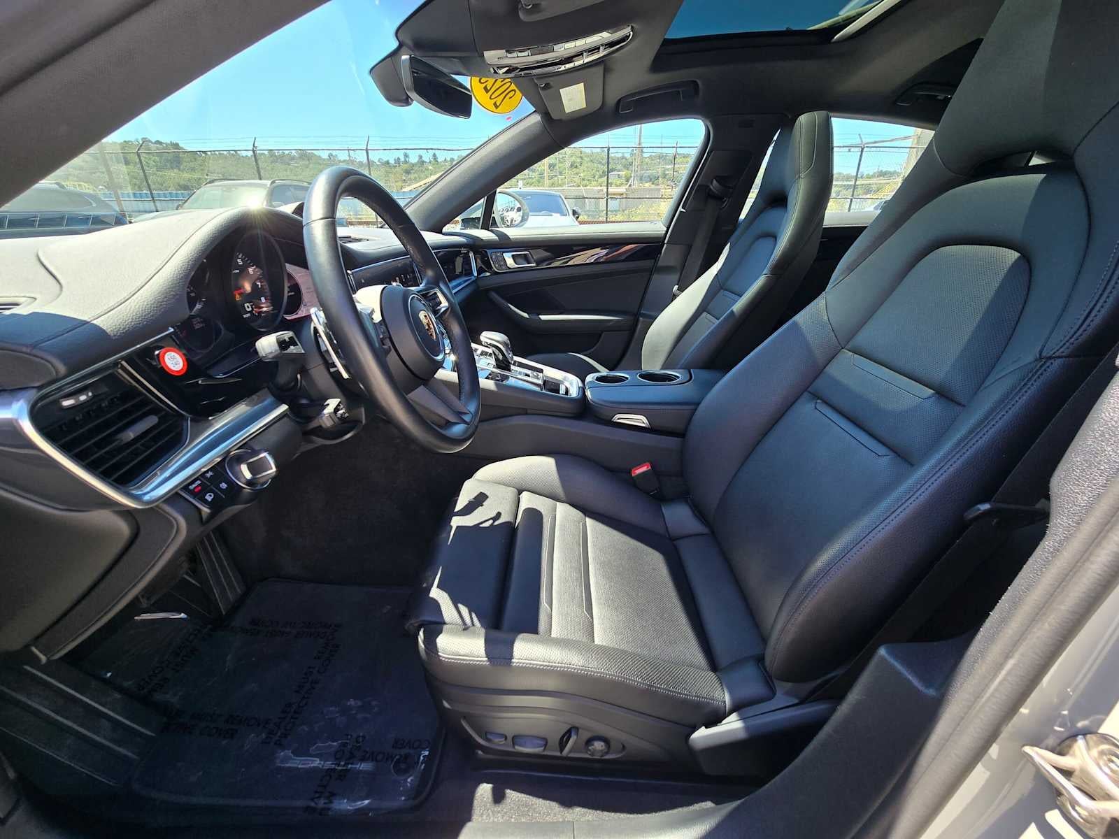 2023 Porsche Panamera RWD