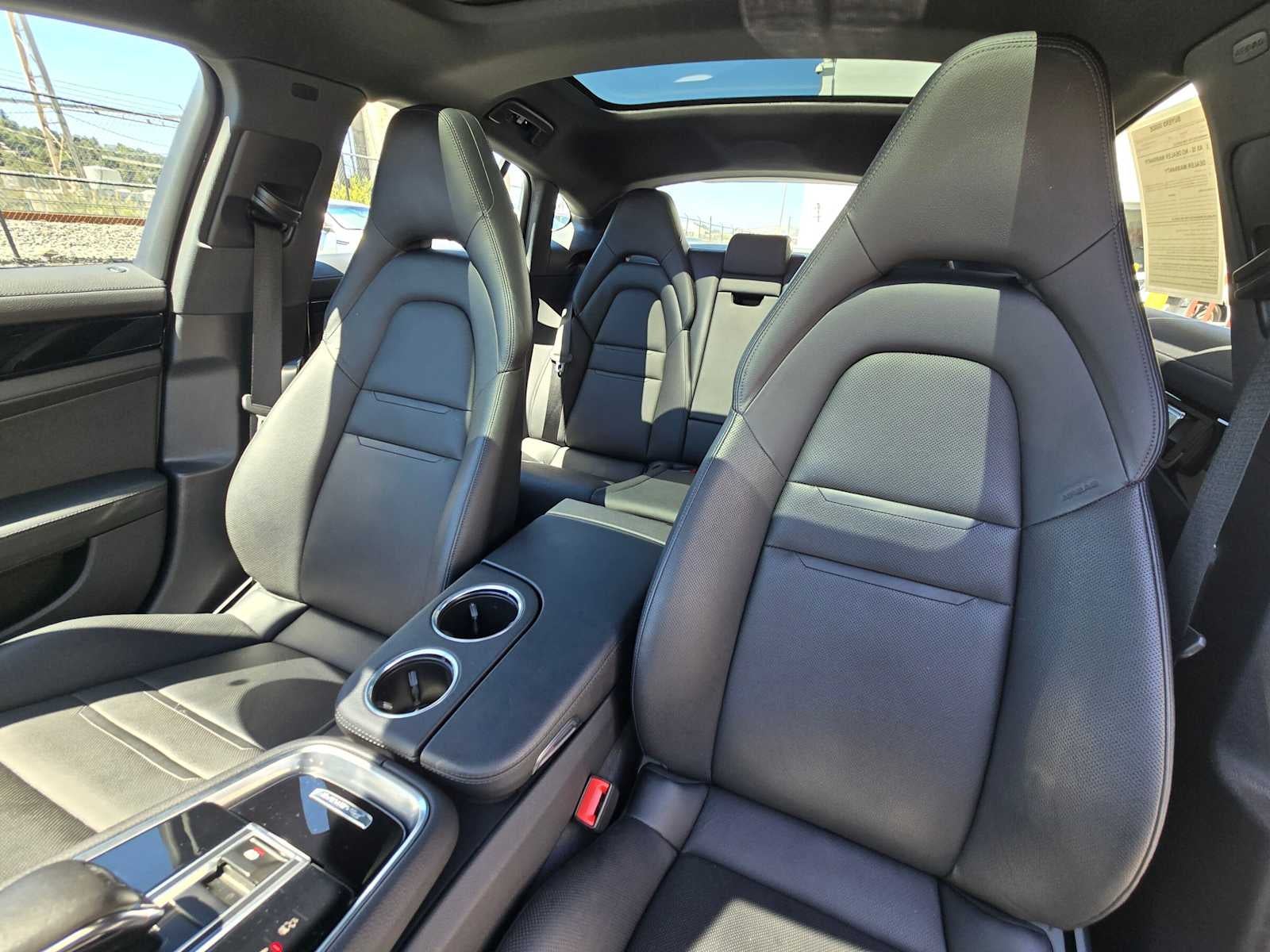 2023 Porsche Panamera RWD