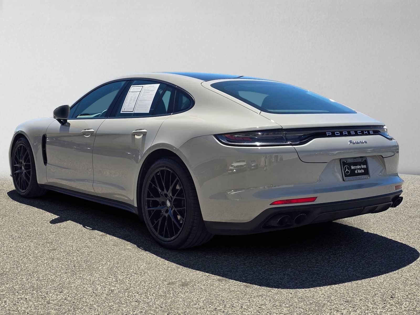2023 Porsche Panamera RWD