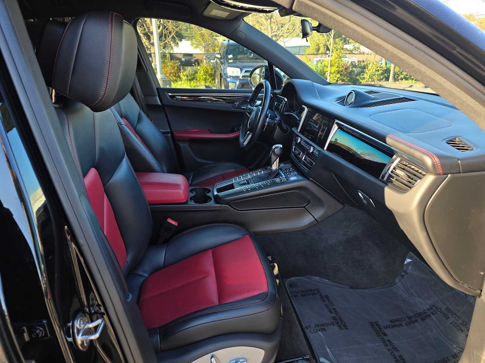 2020 Porsche Macan AWD