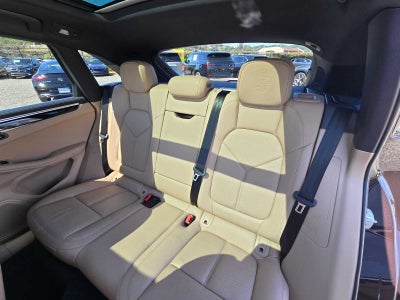 2022 Porsche Macan S