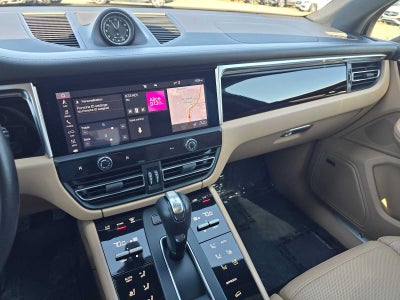 2022 Porsche Macan S