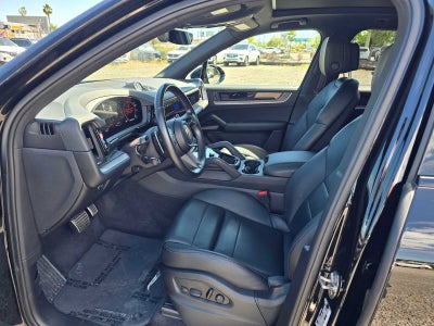 2024 Porsche Cayenne S