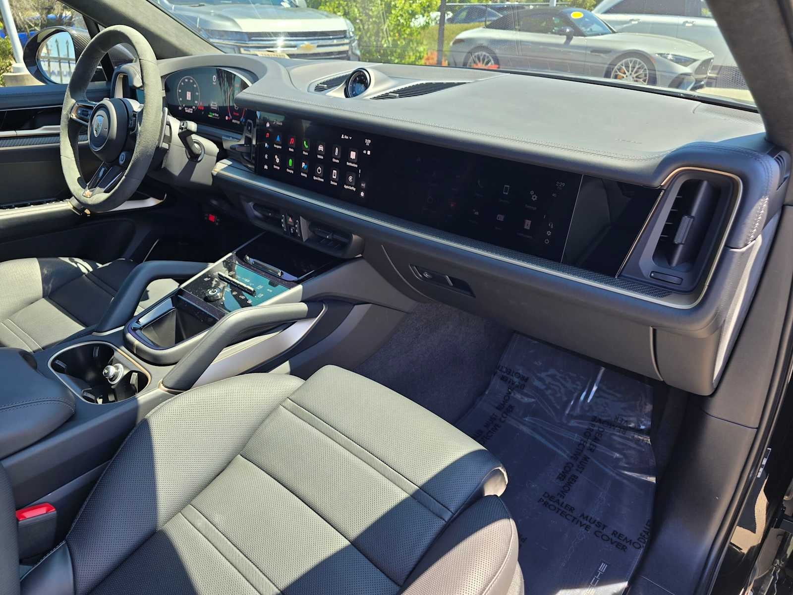 2025 Porsche Cayenne Turbo E-Hybrid