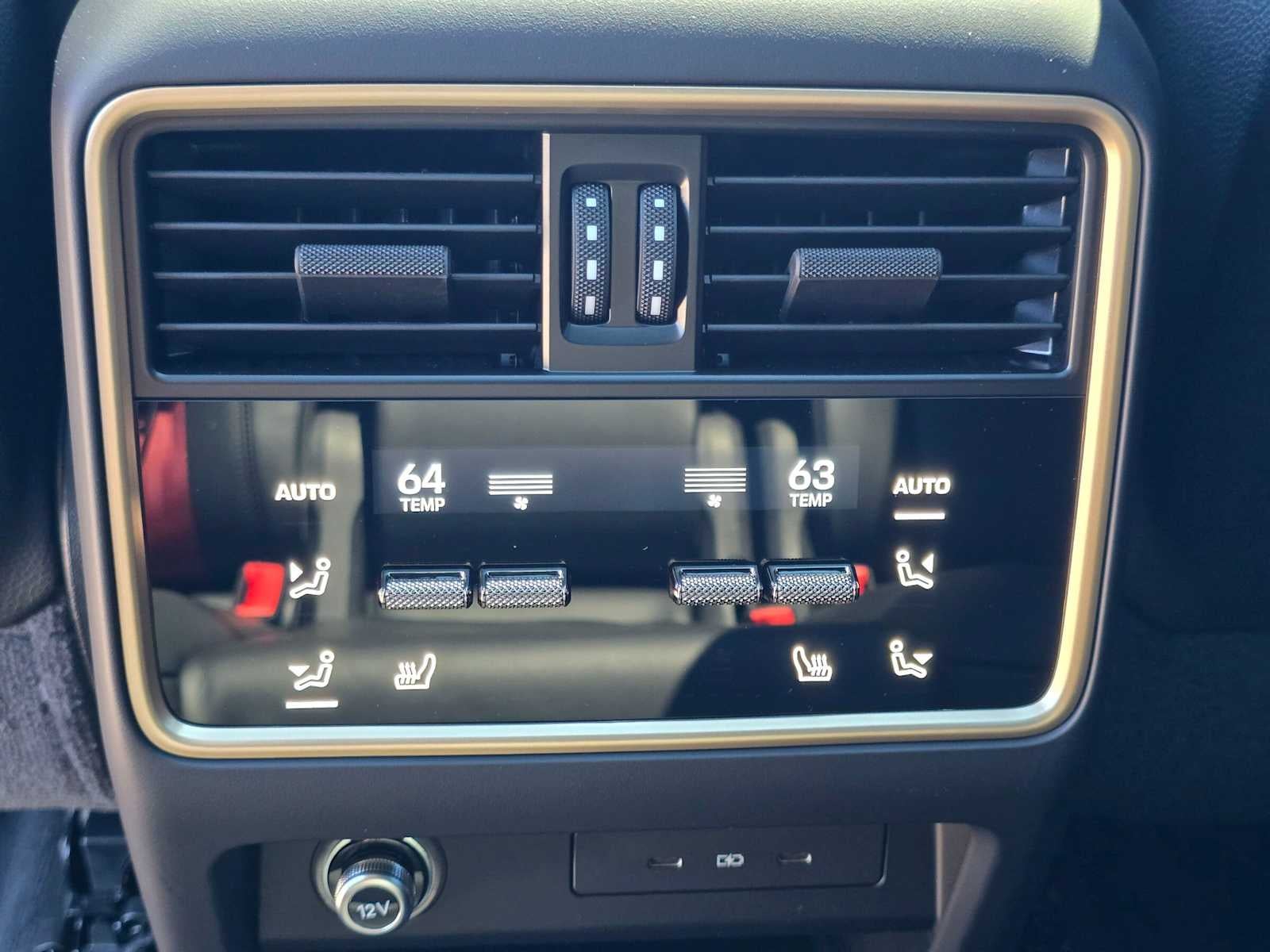 2025 Porsche Cayenne Turbo E-Hybrid