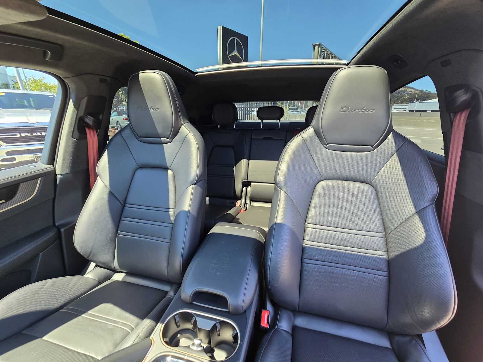 2025 Porsche Cayenne Turbo E-Hybrid