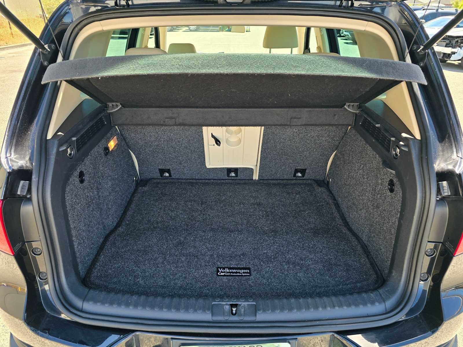 2014 Volkswagen Tiguan SE