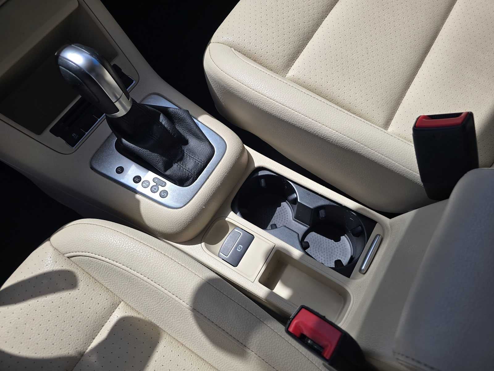 2014 Volkswagen Tiguan SE