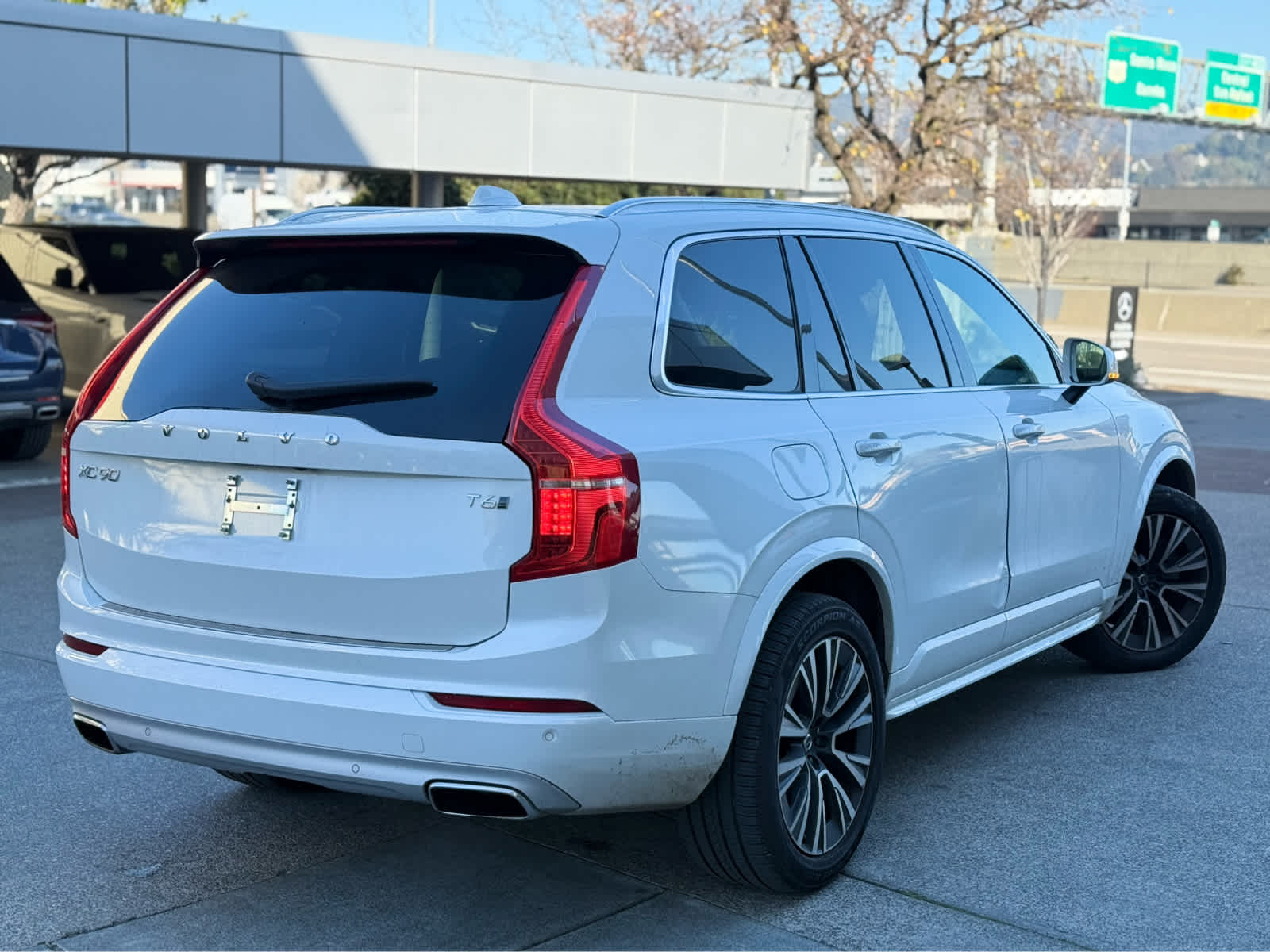 2020 Volvo XC90 Momentum