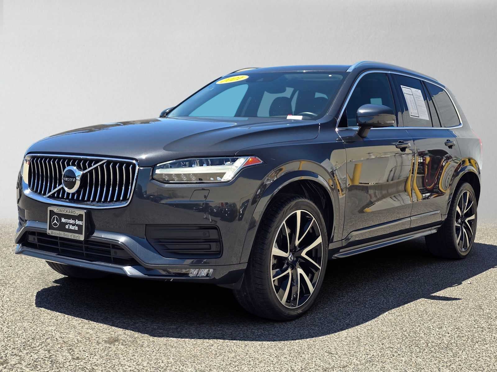 2021 Volvo XC90 Momentum