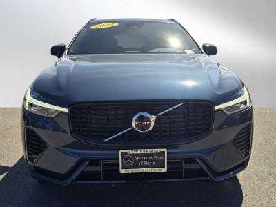 2023 Volvo XC60 Recharge Plug-In Hybrid Ultimate Dark Theme