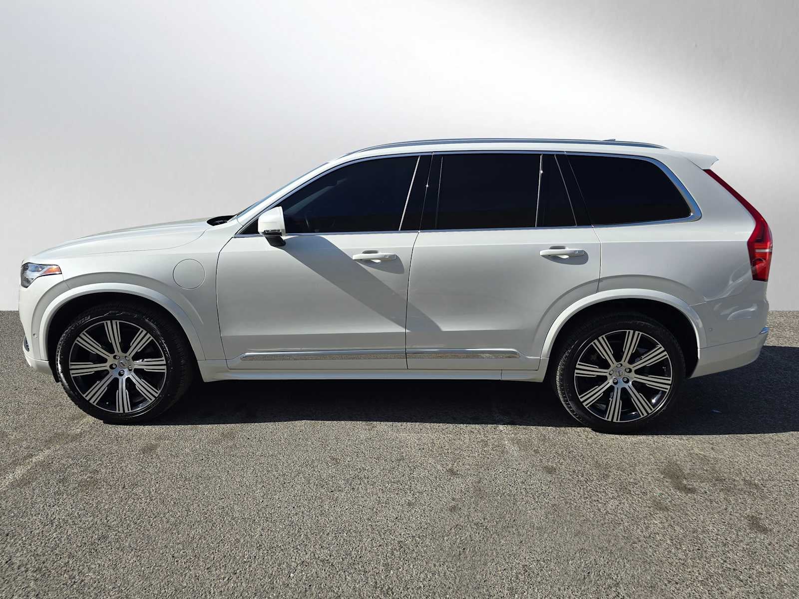 2024 Volvo XC90 Recharge Plug-In Hybrid Plus
