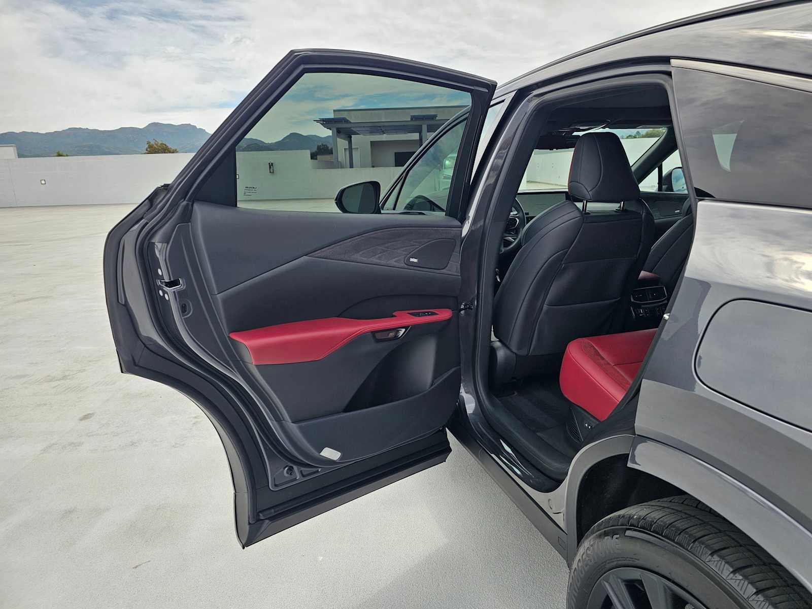 2024 Lexus RX 500h F SPORT Performance