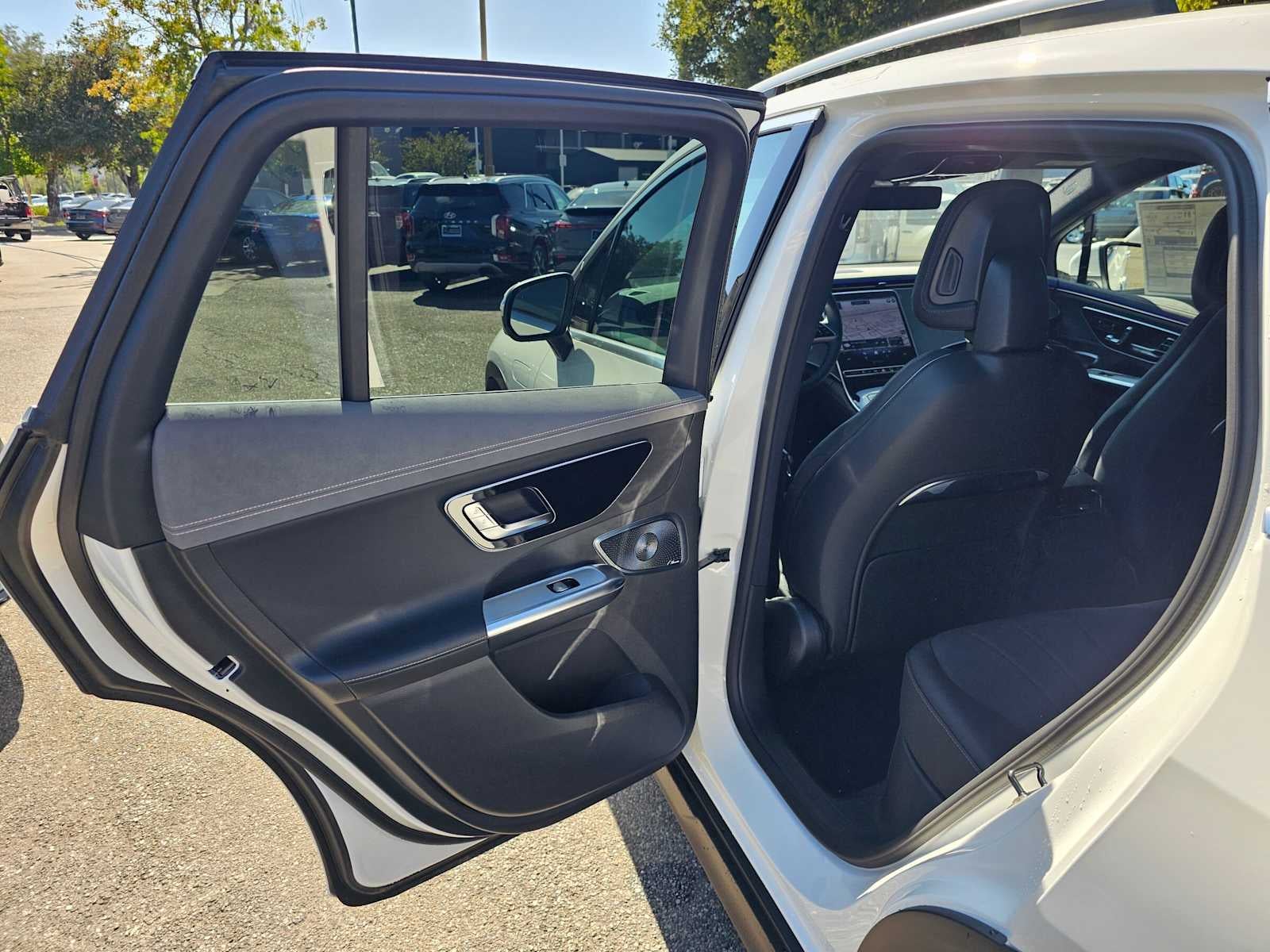 2027 Mercedes-Benz EQE 320 4MATIC® SUV