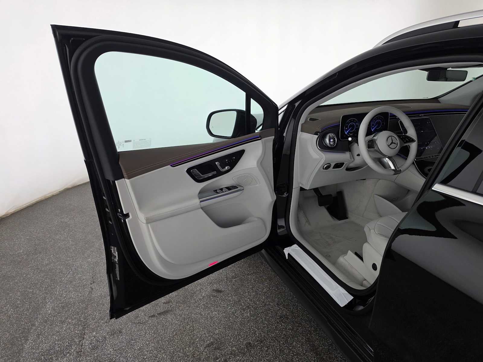 2027 Mercedes-Benz EQE 320 4MATIC® SUV